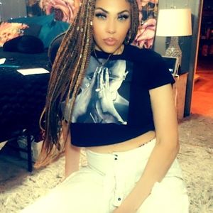 Meet your Posher, Tanasha